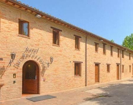 Hotel La Foresteria Abbadia di Fiastra Exteriér fotografie
