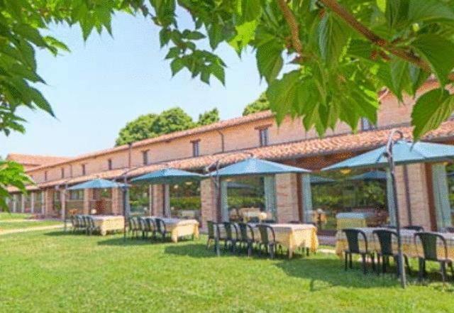 Hotel La Foresteria Abbadia di Fiastra Exteriér fotografie